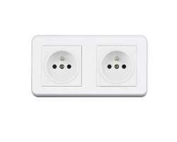 UNIC Elektrick zsuvka 2*230V bl plast v rmeku 153mm - 157 K