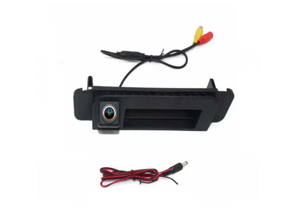 parkovaci kamera ve spinaci 5. dveri pro mercedes benz c class, cla w205 c117