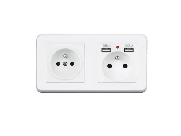 unic elektricka zasuvka 2x230v+2xusb 5v/2.1a plast bila v ramecku 153mm