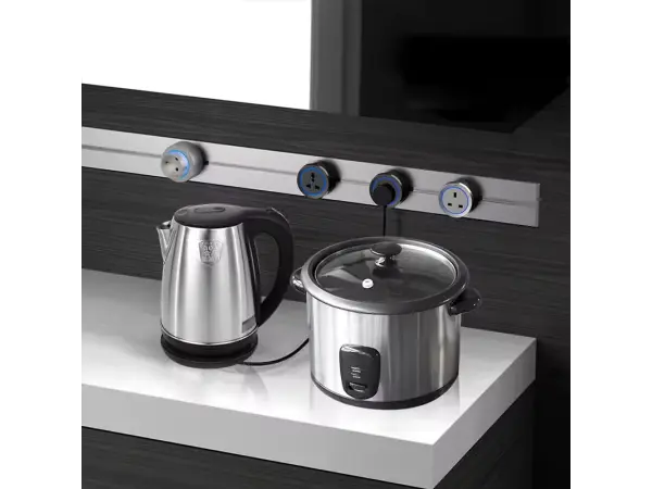 voltline zasuvkovy modul usb+usb-c cerny (68x30mm) pro nastenne listy