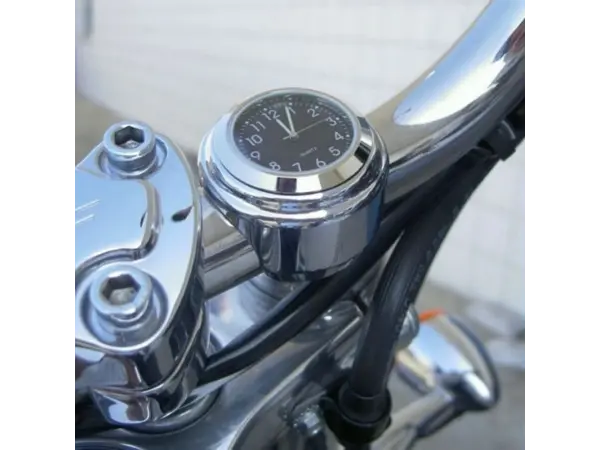 chopper hodiny na riditka motocyklu bile