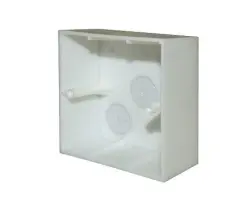 Mont�n� krabi�ka hlubok� n�st�nn� 80x80x38mm  pro z�suvku nebo vyp�na� b�l� - 24 K�